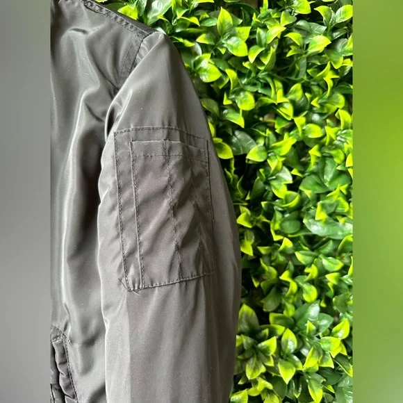 Thread & Supply Reversible Floral Bomber Jacket - Picture 5 of 8